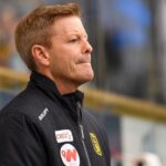 Tidigare ICEHL-tränare skriver nytt kontrakt efter att ha hållit sig kvar i ligan