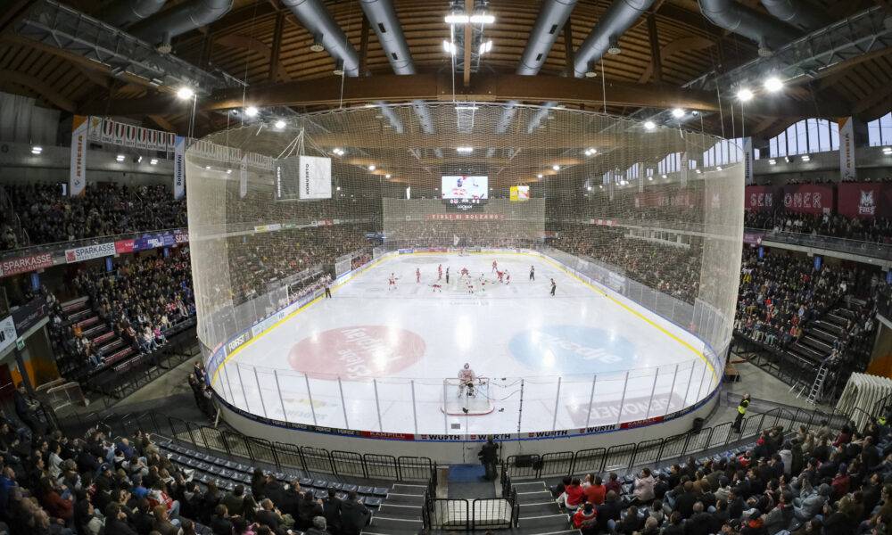 Byter en framgångsrik tränare till ICEHL? – Jag är öppen för allt