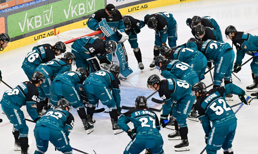 Black Wings Linz reser utan två av de bästa forwards till det sista testet i Regensburg