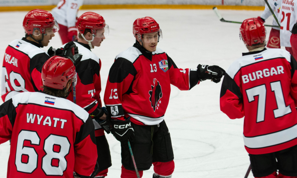 Zell am See och Jesenice rockar Alps Hockey League!